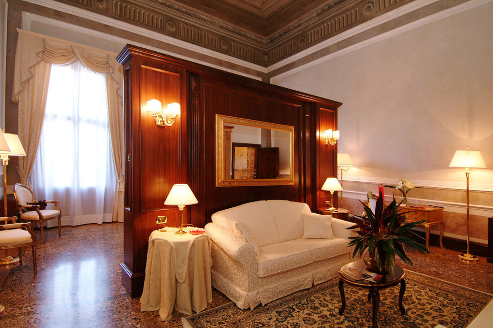 Ca' Vendramin Zago Hotel Velence Kültér fotó